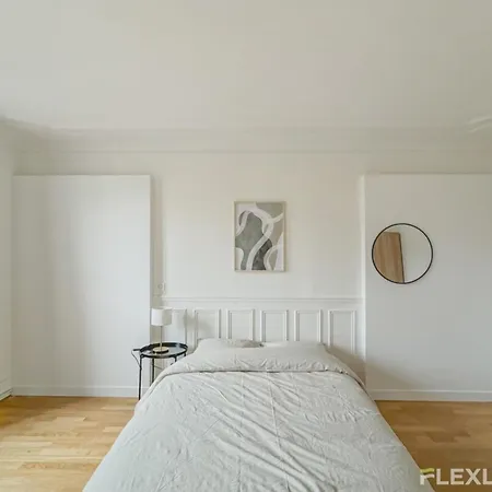 Flexliving - Whole Flat - Turbigo Apartment Paris